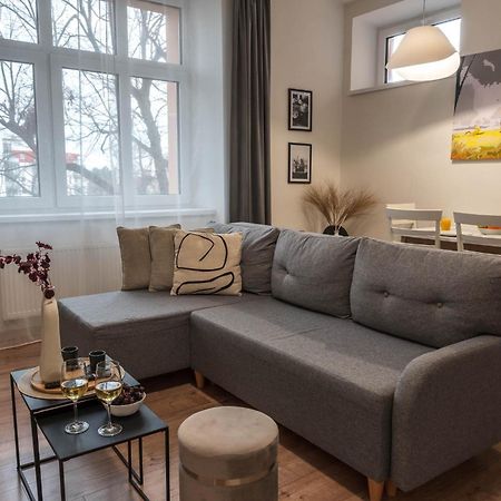 Apartman U Vystaviste 奥洛穆茨 外观 照片